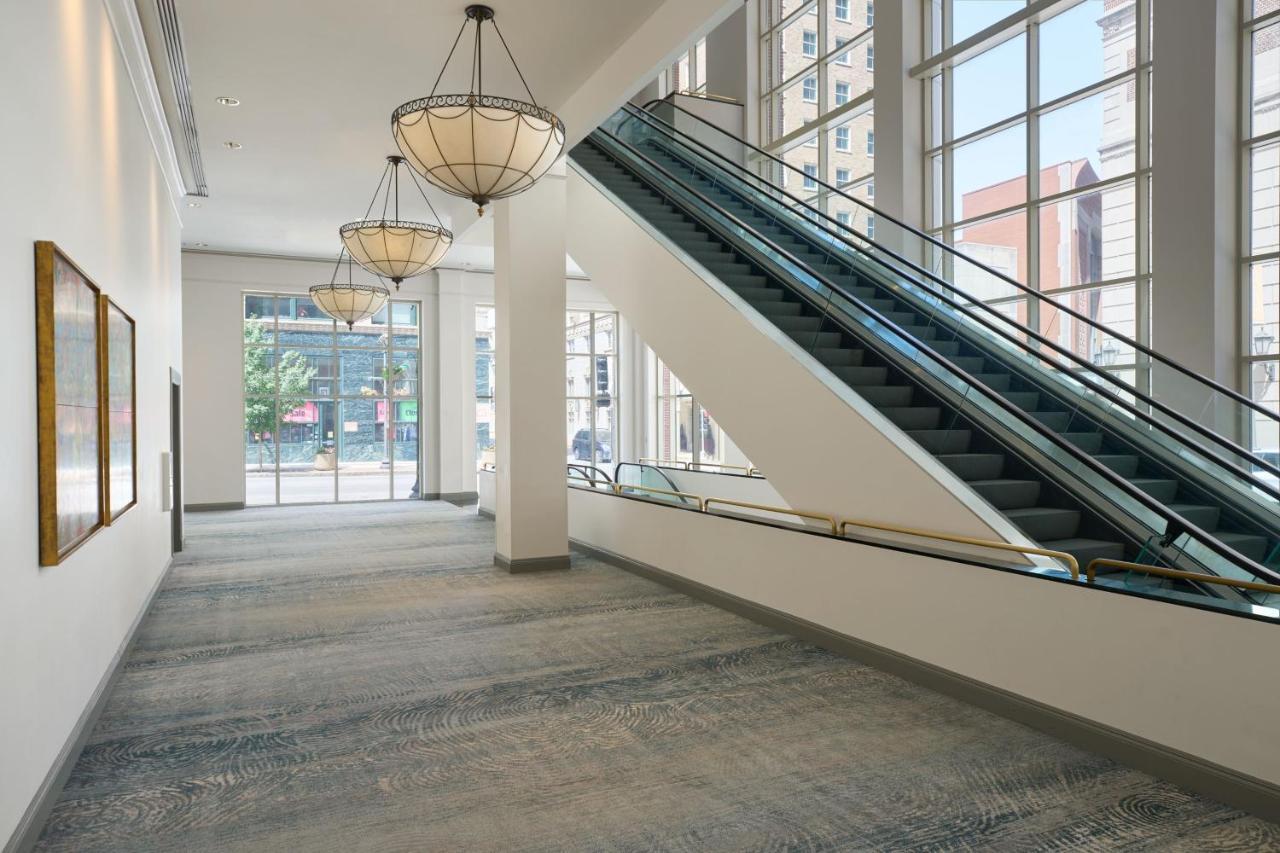 Отель Marriott St. Louis Grand Экстерьер фото