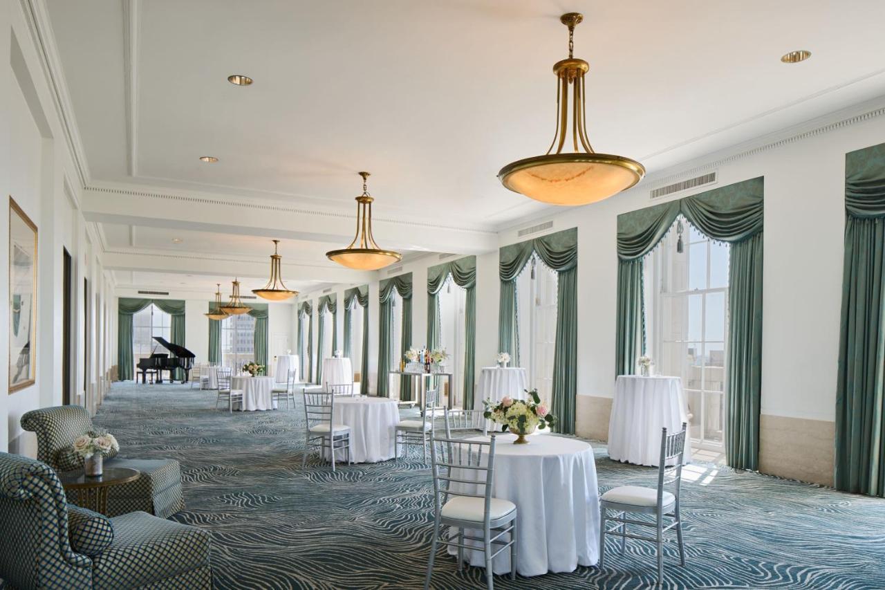 Отель Marriott St. Louis Grand Экстерьер фото