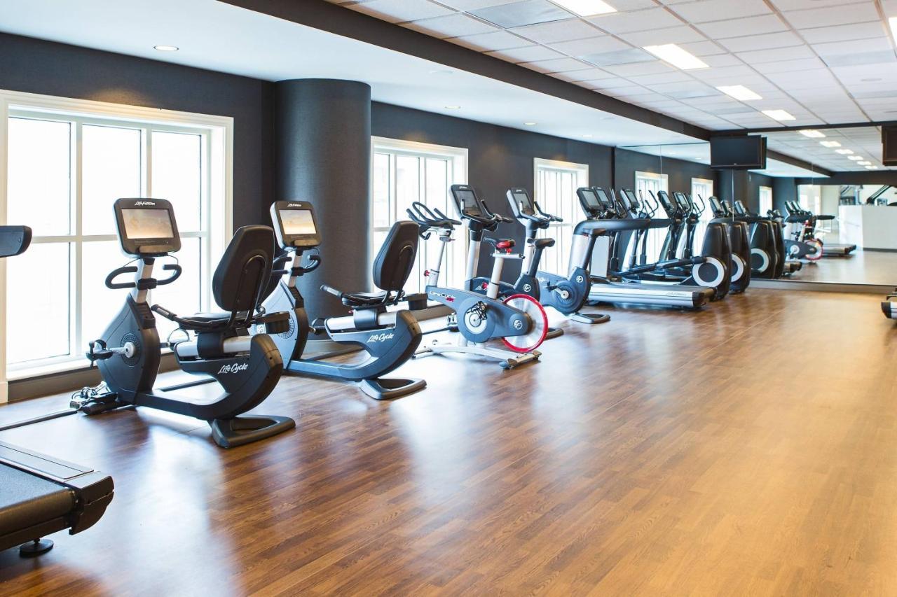 Отель Marriott St. Louis Grand Экстерьер фото
