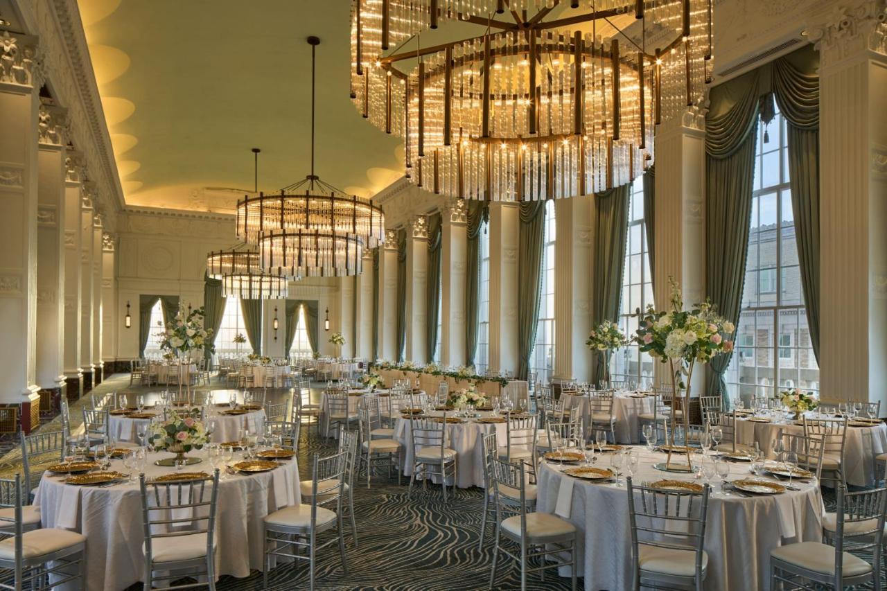 Отель Marriott St. Louis Grand Экстерьер фото