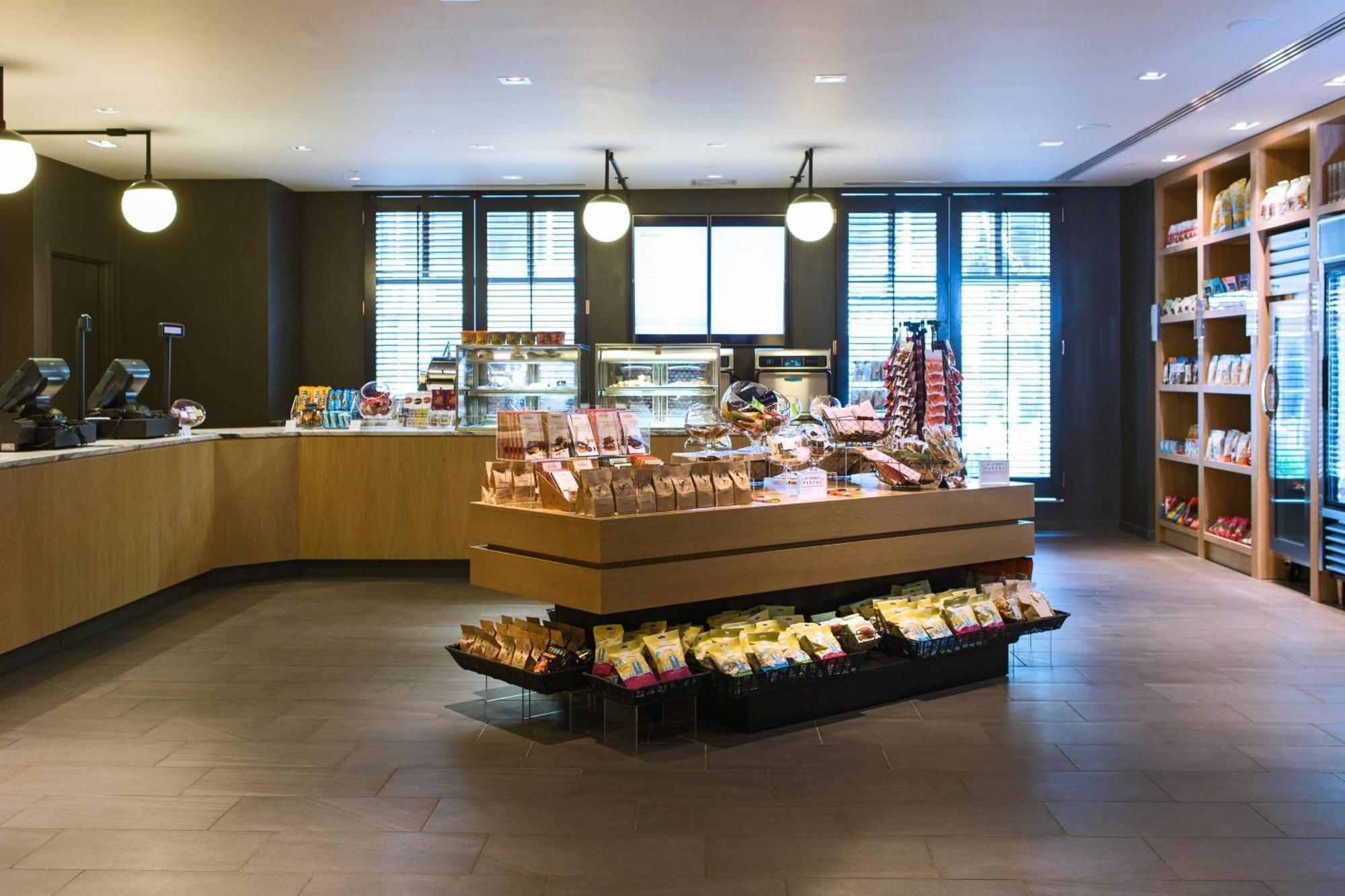 Отель Marriott St. Louis Grand Экстерьер фото